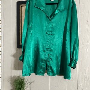 Green Long Sleeve Silky Top